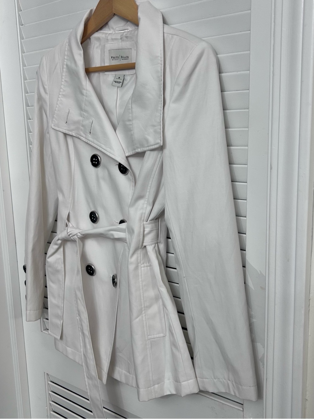 š¤MAKE OFFERš¤ White House Black Market White Double Breasted Trench Jacket MED - Picture 3 of 8